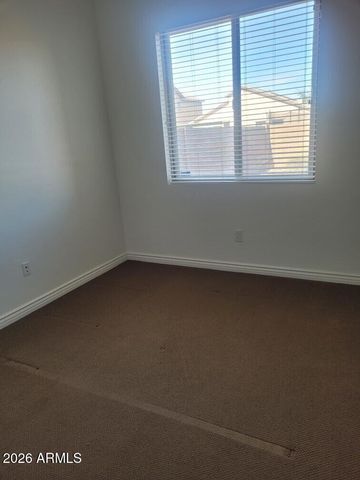 856 W SAGUARO Lane, San Tan Valley, AZ 85143