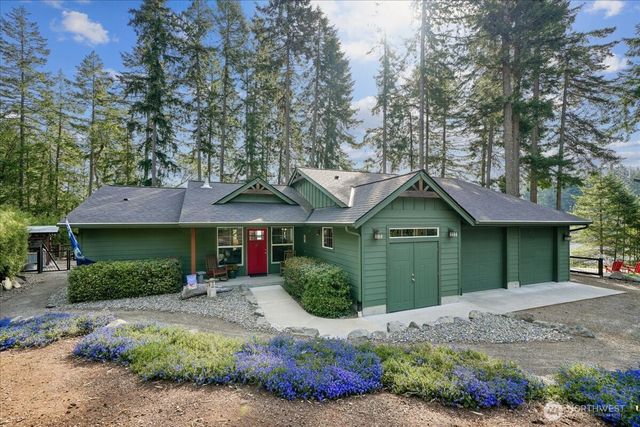 11013 Bayview Circle, Anderson Island, WA 98303