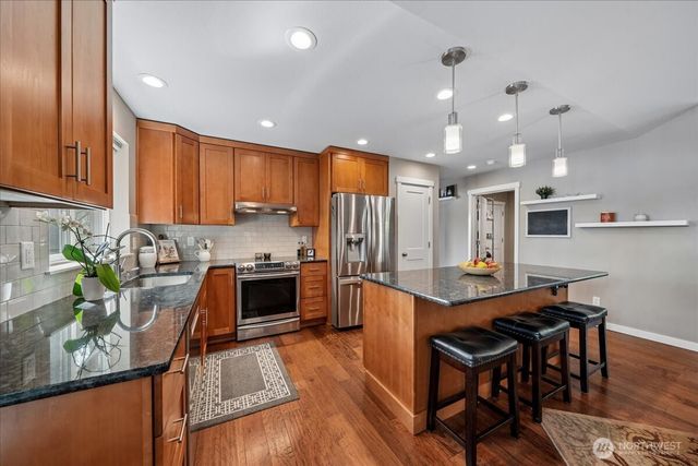 11013 Bayview Circle, Anderson Island, WA 98303