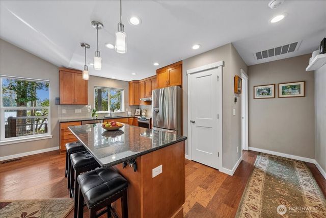 11013 Bayview Circle, Anderson Island, WA 98303