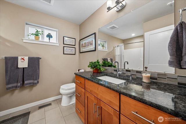 11013 Bayview Circle, Anderson Island, WA 98303