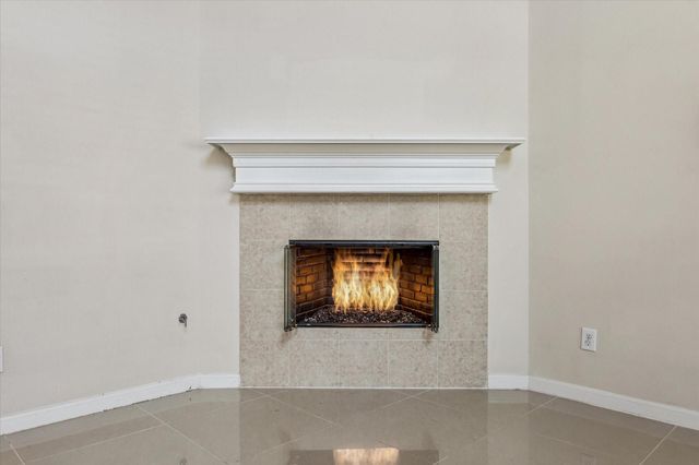 13115 Hampton Bay Drive, Pearland, TX 77584