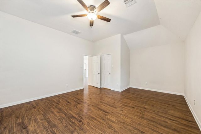 13115 Hampton Bay Drive, Pearland, TX 77584