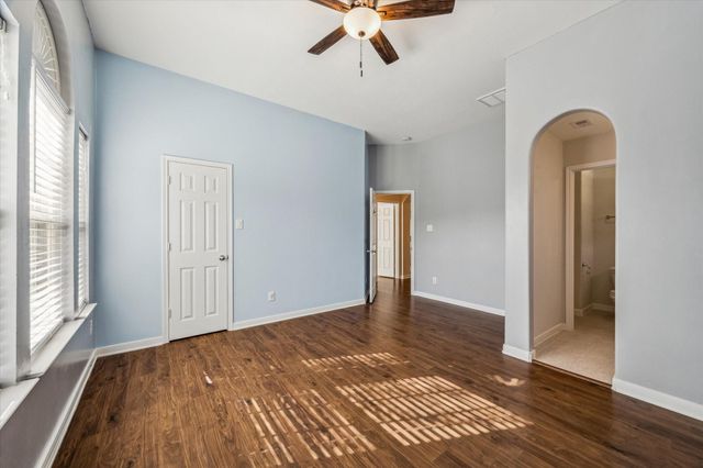 13115 Hampton Bay Drive, Pearland, TX 77584