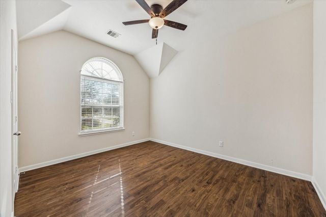 13115 Hampton Bay Drive, Pearland, TX 77584