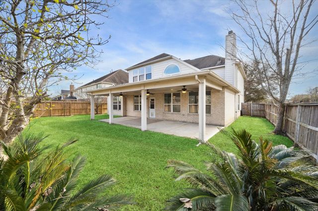 13115 Hampton Bay Drive, Pearland, TX 77584