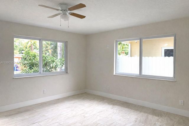 2950 NW 7th Ct, Fort Lauderdale, FL 33311