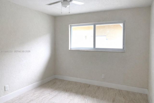 2950 NW 7th Ct, Fort Lauderdale, FL 33311