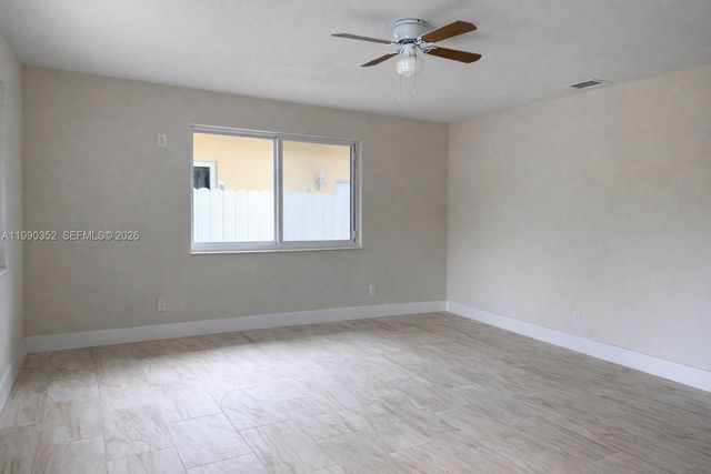 2950 NW 7th Ct, Fort Lauderdale, FL 33311