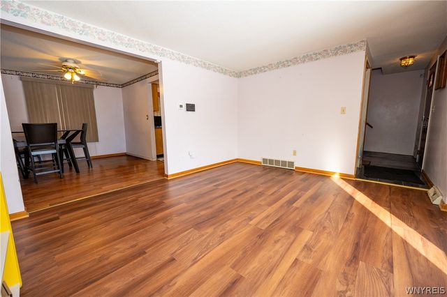 15 John Paul Court, Buffalo, NY 14206