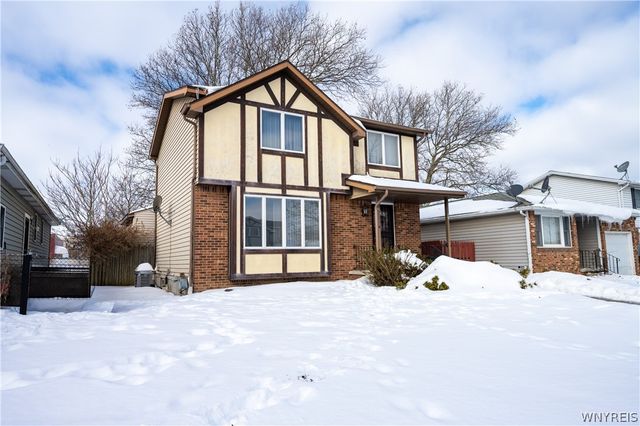 15 John Paul Court, Buffalo, NY 14206