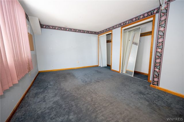 15 John Paul Court, Buffalo, NY 14206