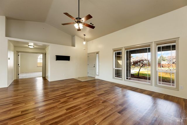 11677 W Gambrell St, Star, ID 83669