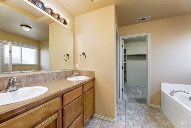 11677 W Gambrell St, Star, ID 83669