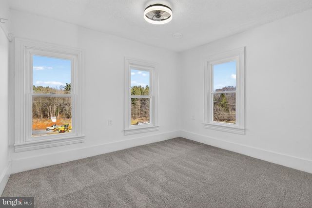 60 CIRCLE DR, Red Lion, PA 17356