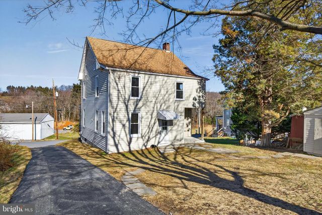 60 CIRCLE DR, Red Lion, PA 17356