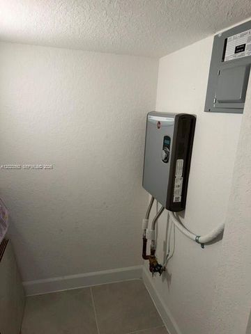 1866 SE 26th Rd 1866, Homestead, FL 33035