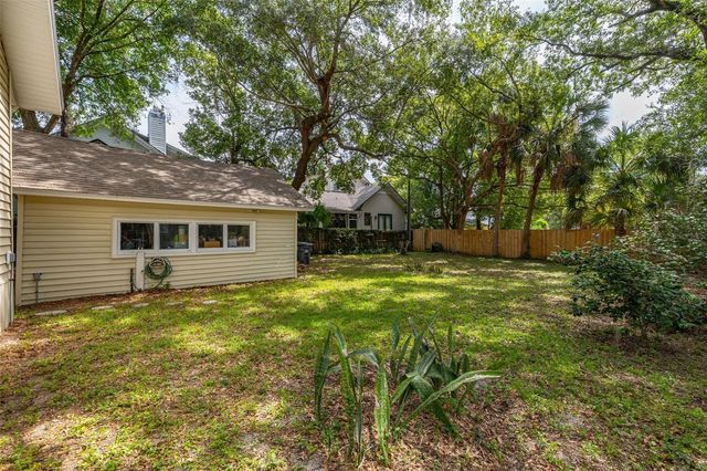 738 S PENNSYLVANIA AVENUE, Winter Park, FL 32789