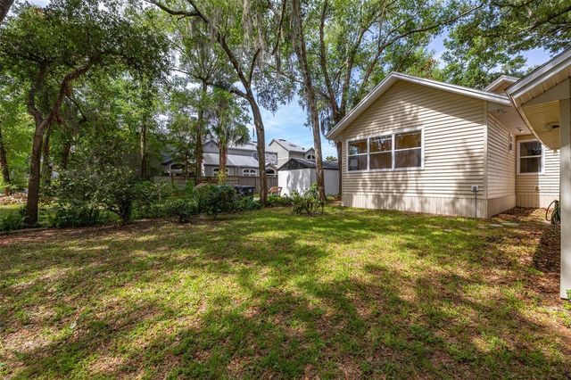738 S PENNSYLVANIA AVENUE, Winter Park, FL 32789
