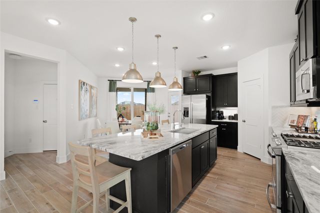 7643 Swooping Swallow Lane, Katy, TX 77493