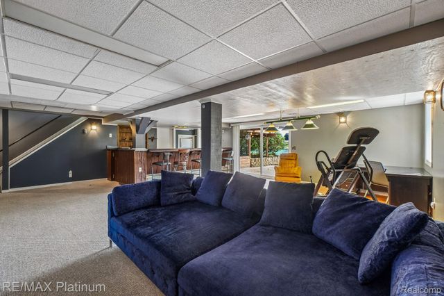 881 Bogie Lake Road, White Lake Charter Township, MI 48383
