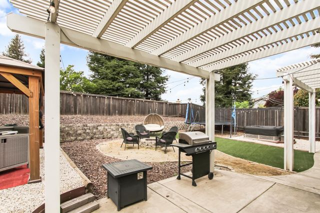 6210 Canvasback Ct, Rocklin, CA 95765