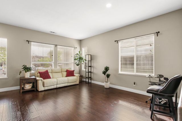 6210 Canvasback Ct, Rocklin, CA 95765