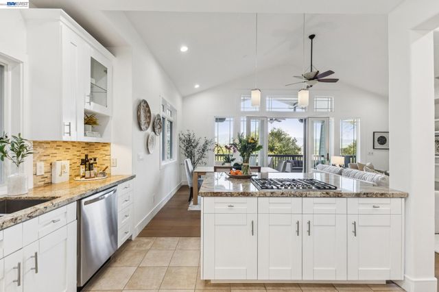 475 Starview Drive, Danville, CA 94526