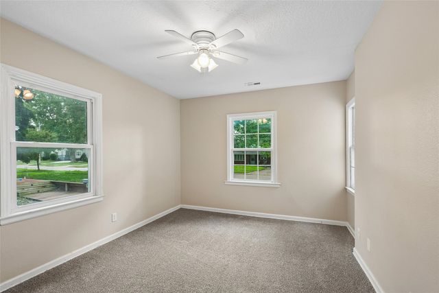 2525 51st Street, Des Moines, IA 50310