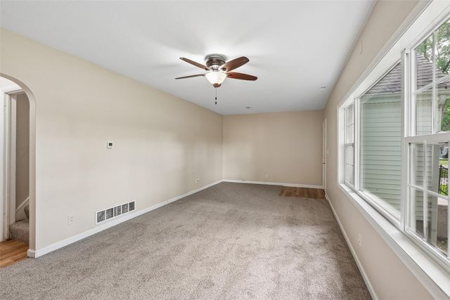 2525 51st Street, Des Moines, IA 50310