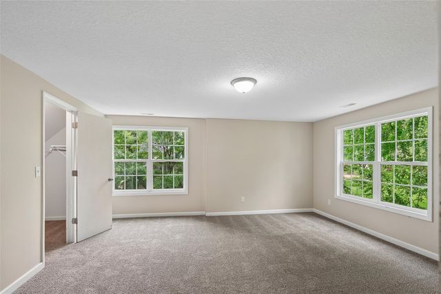 2525 51st Street, Des Moines, IA 50310