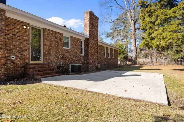 107 Templeton Drive, Greenville, NC 27858