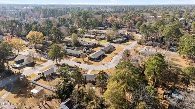 107 Templeton Drive, Greenville, NC 27858