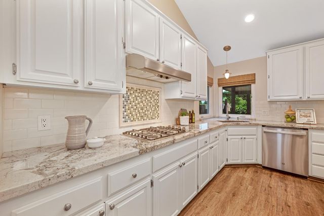 125 Taunton, Folsom, CA 95630