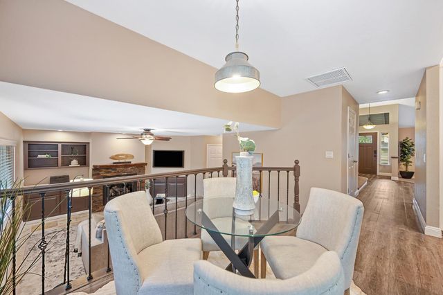 125 Taunton, Folsom, CA 95630