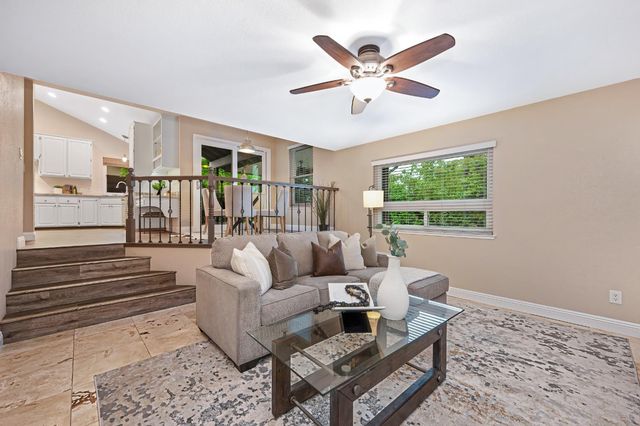 125 Taunton, Folsom, CA 95630