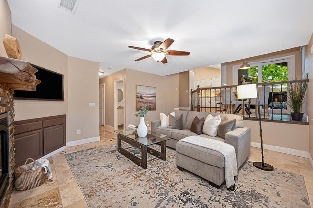 125 Taunton, Folsom, CA 95630