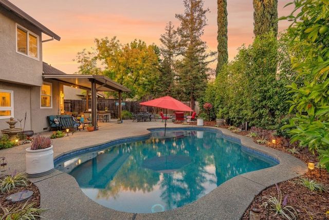 125 Taunton, Folsom, CA 95630