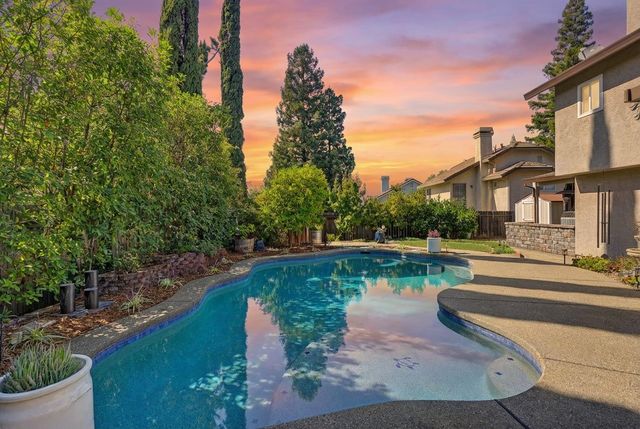 125 Taunton, Folsom, CA 95630