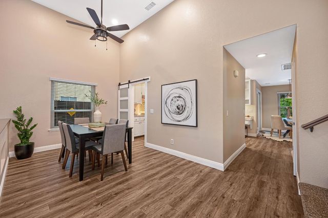 125 Taunton, Folsom, CA 95630