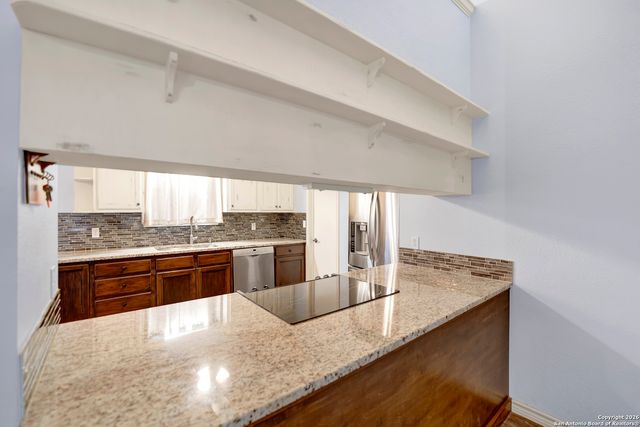 568 Firewheel, Bandera, TX 78003