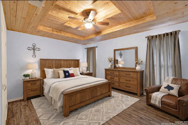 568 Firewheel, Bandera, TX 78003