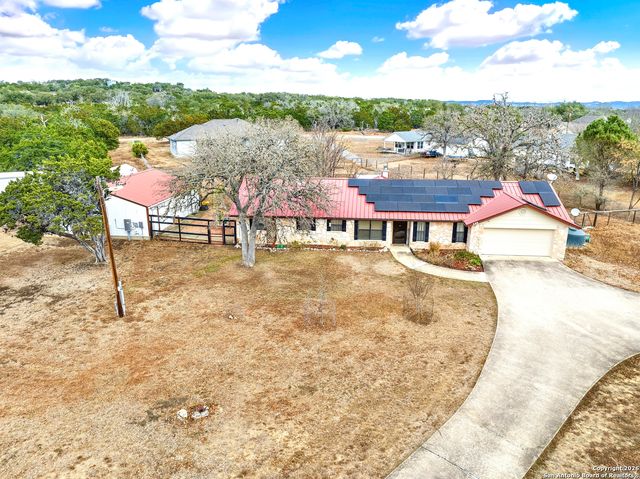 568 Firewheel, Bandera, TX 78003