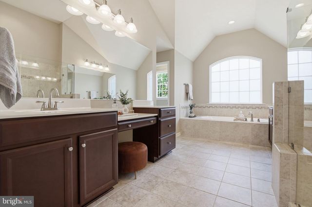 1407 PRESERVE LN, Fredericksburg, VA 22401
