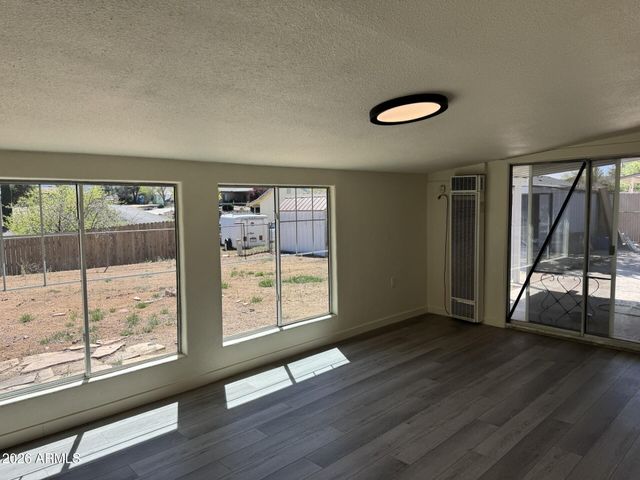 8901 E ROWEL Drive, Prescott Valley, AZ 86314