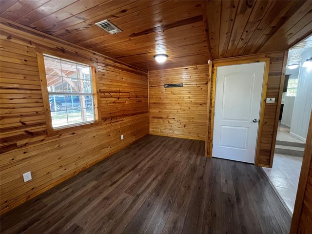 10435 Royal Magnolia Drive, Conroe, TX 77303