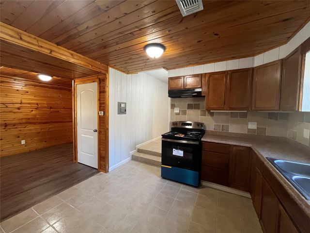 10435 Royal Magnolia Drive, Conroe, TX 77303