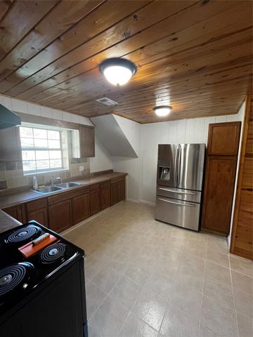 10435 Royal Magnolia Drive, Conroe, TX 77303