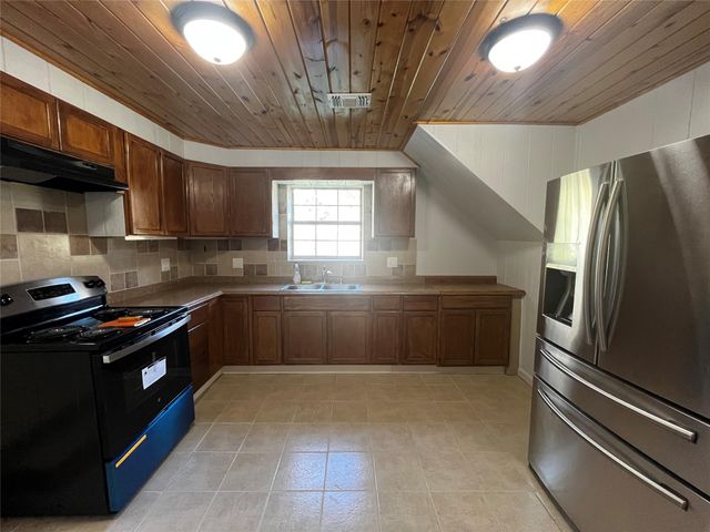 10435 Royal Magnolia Drive, Conroe, TX 77303