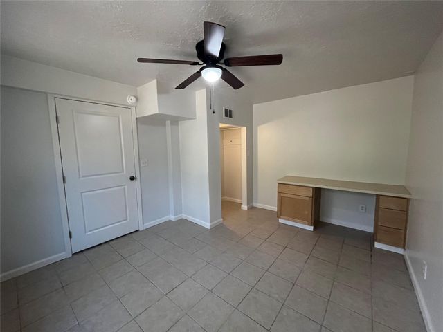 10435 Royal Magnolia Drive, Conroe, TX 77303